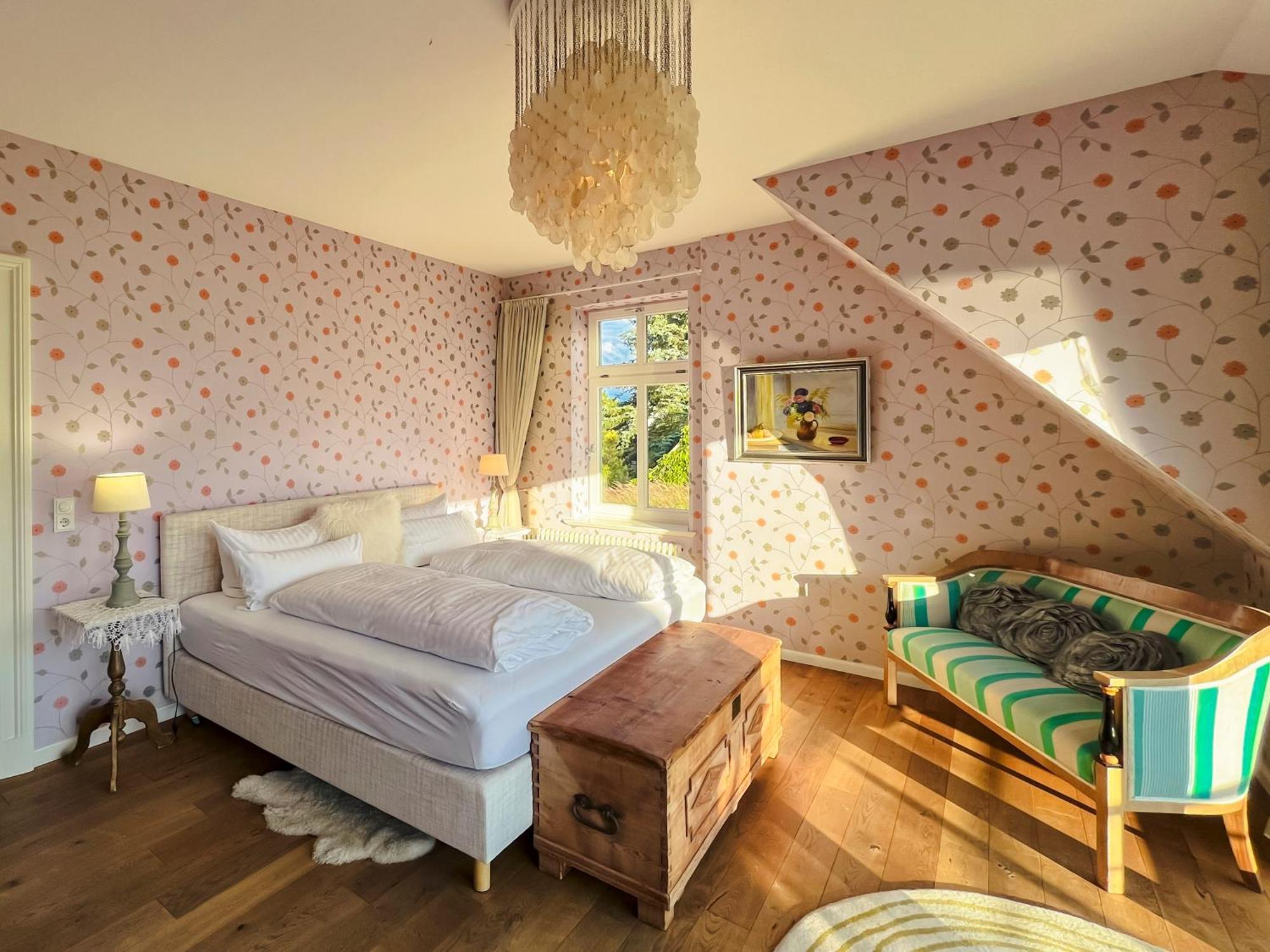 Peeneblick - Traumhaus In Exklusiver Direktlage Am Wasser Mit Eigenem Bootssteg Fuer 8 Personen Rankwitz エクステリア 写真